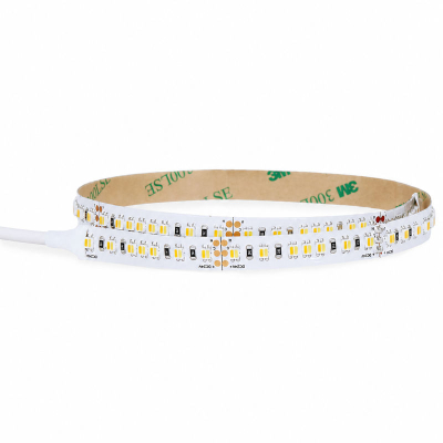Dynamisk vit LED-strip 2200K-4000K 24V IP20